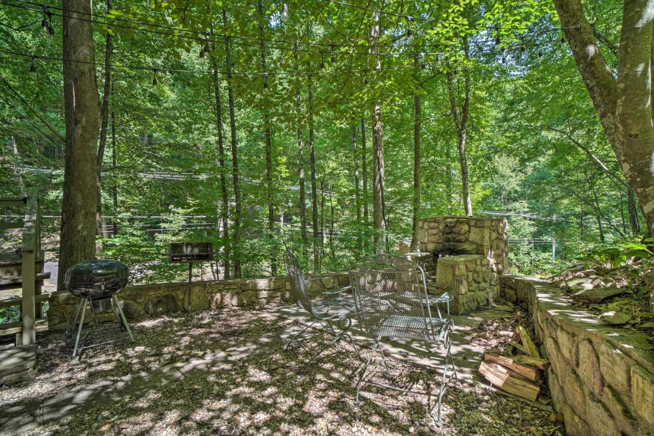 Snuggle Inn In The Heart Of Chalet Village! Gatlinburg Exterior photo