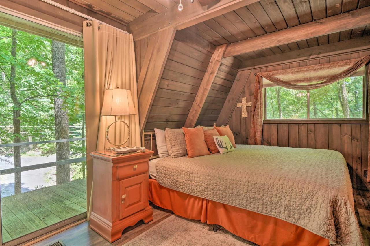 Snuggle Inn In The Heart Of Chalet Village! Gatlinburg Exterior photo